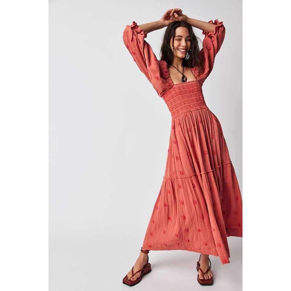 Free People Dahlia embroidered maxi dress, size xs puff sleeve, pockets
